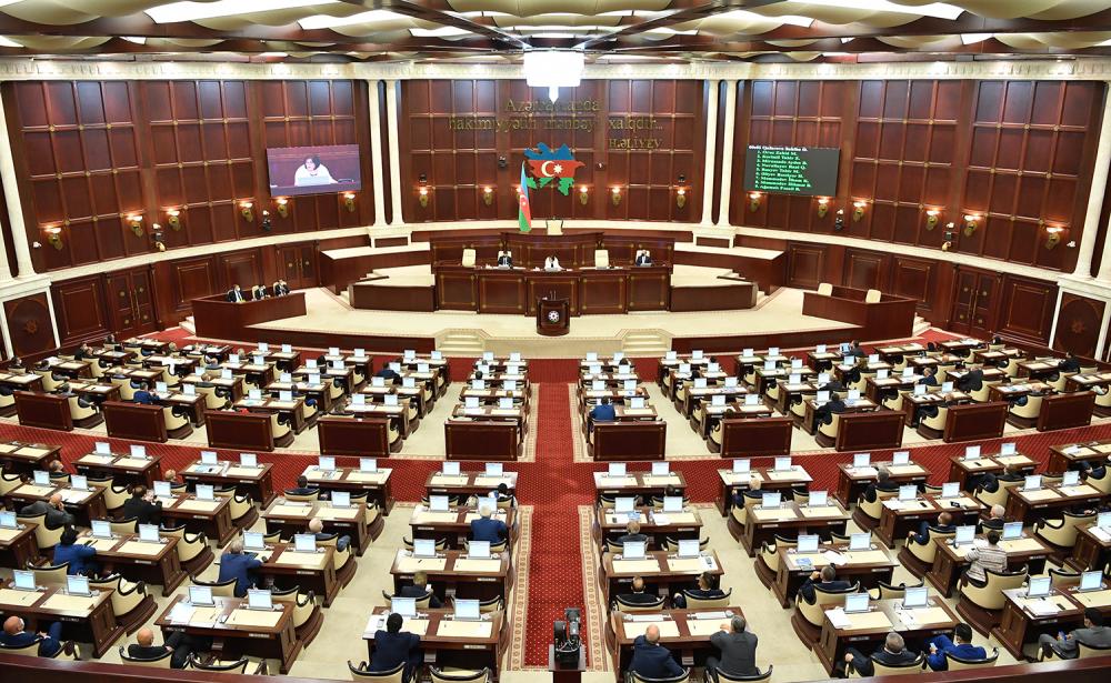 Milli Məclisin yaz sessiyasının fevralın 1-də keçiriləcək ilk plenar iclasının gündəliyi açıqlanıb.