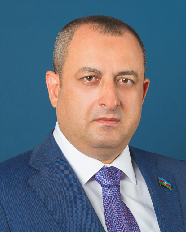Adil Əliyev