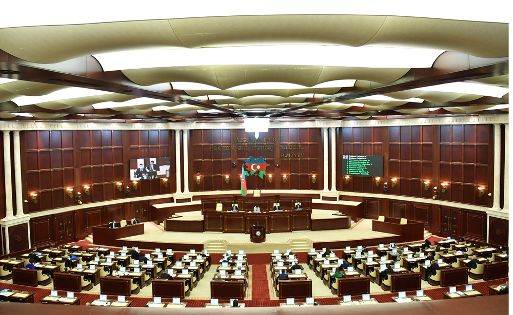 2020-2021-ci illərdə parlamentdə keçirilən 81 plenar iclasda çıxış etməyən deputatlar